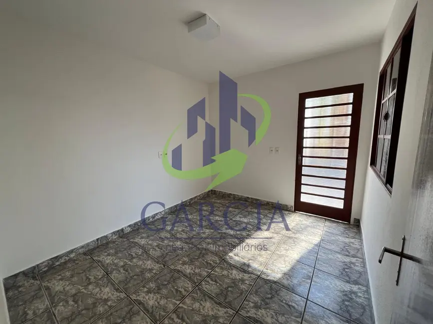 Foto 6 de Casa com 2 quartos para alugar, 60m2 em Jardim Presidente, Mogi Guacu - SP