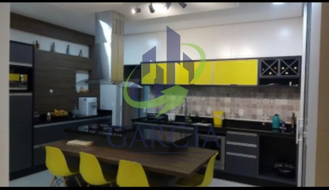 Foto 2 de Casa com 3 quartos à venda, 203m2 em Estiva Gerbi - SP