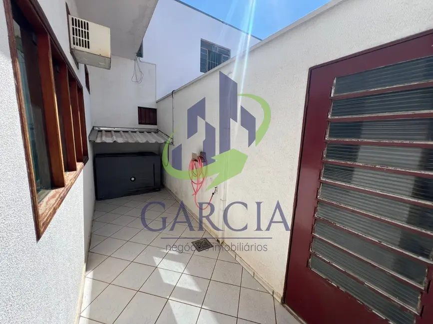 Loja para alugar, 50m2 em Vila Pinheiro, Mogi Guacu - SP - imagem 4 Foto 4 de Loja para alugar, 50m2 em Vila Pinheiro, Mogi Guacu - SP