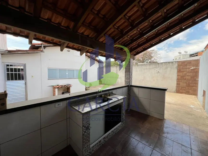 Foto 2 de Casa com 2 quartos à venda, 106m2 em Jardim Fantinato, Mogi Guacu - SP