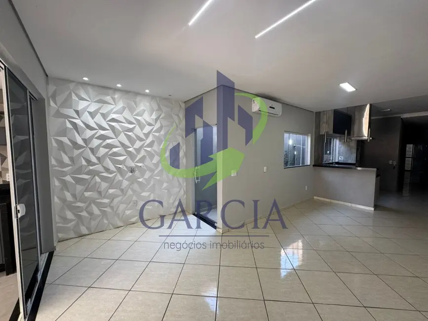 Foto 1 de Casa com 2 quartos à venda, 114m2 em Parque São Camilo, Mogi Guacu - SP