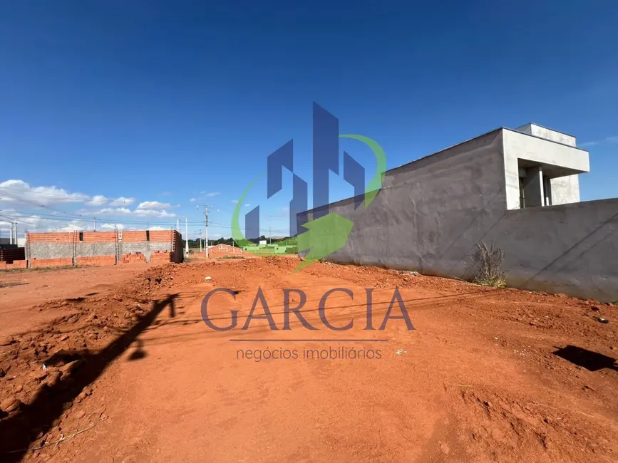 Foto 2 de Terreno / Lote à venda, 200m2 em Mogi Guacu - SP