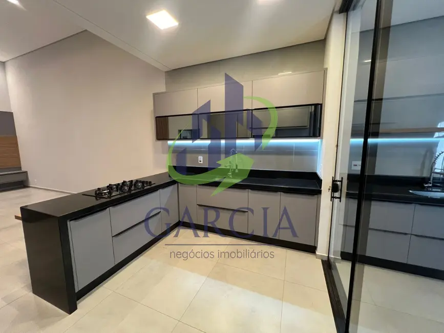 Casa com 3 quartos para alugar, 129m2 em Mogi Guacu - SP - imagem 8 Foto 8 de Casa com 3 quartos para alugar, 129m2 em Mogi Guacu - SP