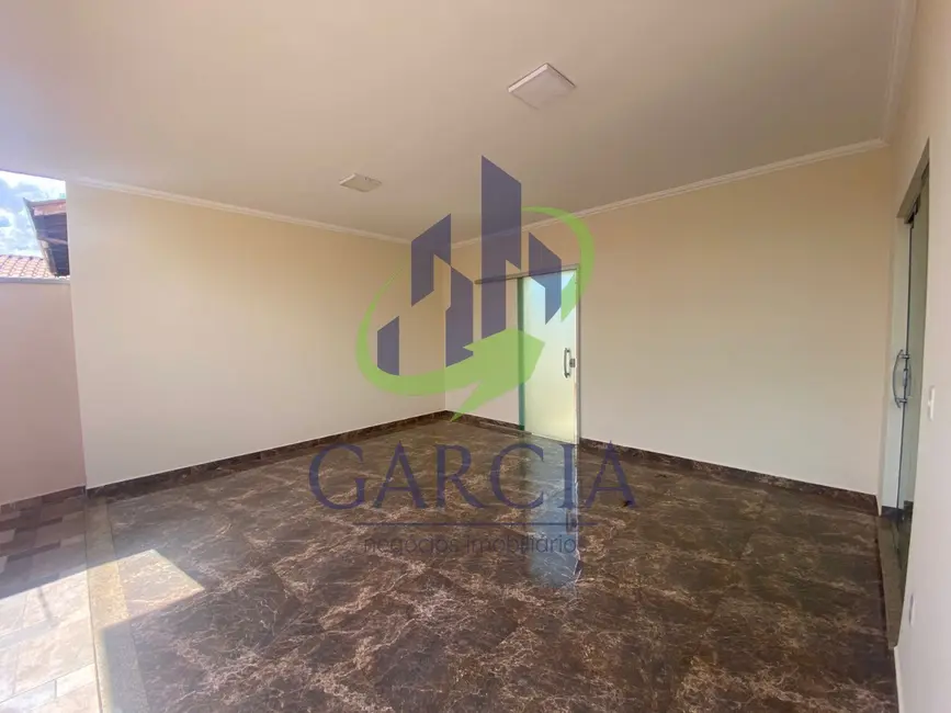 Foto 3 de Casa com 2 quartos à venda, 270m2 em Jardim São Domingos, Mococa - SP