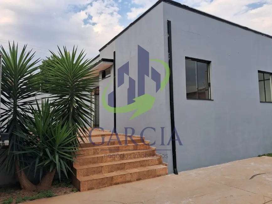 Casa com 2 quartos para alugar, 80m2 em Jardim Alvorada, Mogi Guacu - SP - imagem 1 Foto 1 de Casa com 2 quartos para alugar, 80m2 em Jardim Alvorada, Mogi Guacu - SP