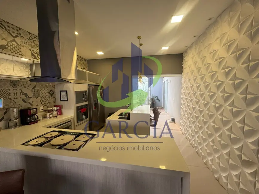 Foto 3 de Casa com 3 quartos à venda, 145m2 em Mogi Guacu - SP