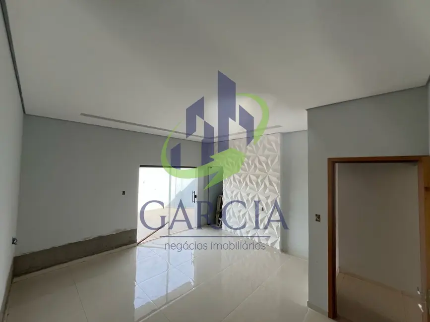 Foto 1 de Casa com 3 quartos à venda, 137m2 em Vila São Carlos, Mogi Guacu - SP