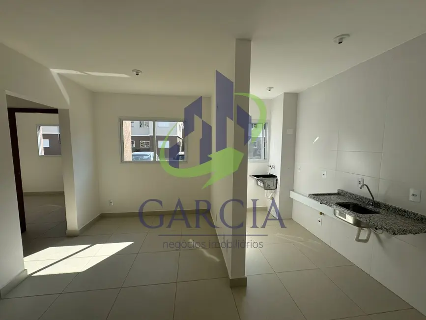 Apartamento com 2 quartos para alugar, 45m2 em Jardim Santa Terezinha, Mogi Guacu - SP - imagem 4 Foto 4 de Apartamento com 2 quartos para alugar, 45m2 em Jardim Santa Terezinha, Mogi Guacu - SP