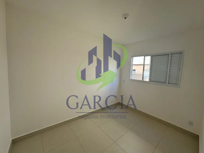 Apartamento com 2 quartos para alugar, 45m2 em Jardim Santa Terezinha, Mogi Guacu - SP - imagem 5 Foto 5 de Apartamento com 2 quartos para alugar, 45m2 em Jardim Santa Terezinha, Mogi Guacu - SP
