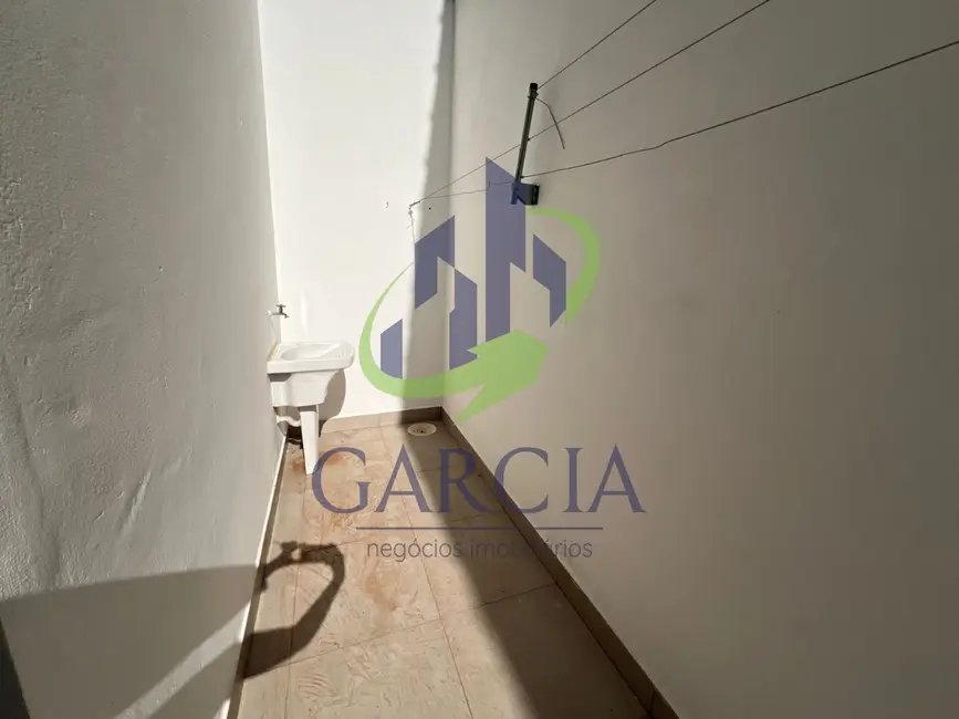 Armazém / Galpão para alugar, 220m2 em Vila Ricci, Mogi Guacu - SP - imagem 4 Foto 4 de Armazém / Galpão para alugar, 220m2 em Vila Ricci, Mogi Guacu - SP