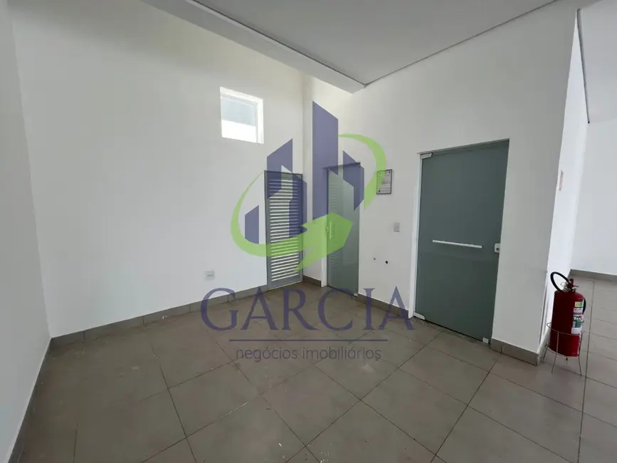 Armazém / Galpão para alugar, 220m2 em Vila Ricci, Mogi Guacu - SP - imagem 3 Foto 3 de Armazém / Galpão para alugar, 220m2 em Vila Ricci, Mogi Guacu - SP