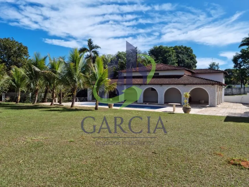 Chácara com 3 quartos para alugar, 380m2 em Loteamento Cidade Nova Mogi-Guaçu, Mogi Guacu - SP - imagem 6 Foto 6 de Chácara com 3 quartos para alugar, 380m2 em Loteamento Cidade Nova Mogi-Guaçu, Mogi Guacu - SP