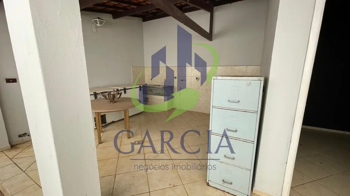 Chácara com 3 quartos para alugar, 380m2 em Loteamento Cidade Nova Mogi-Guaçu, Mogi Guacu - SP - imagem 9 Foto 9 de Chácara com 3 quartos para alugar, 380m2 em Loteamento Cidade Nova Mogi-Guaçu, Mogi Guacu - SP