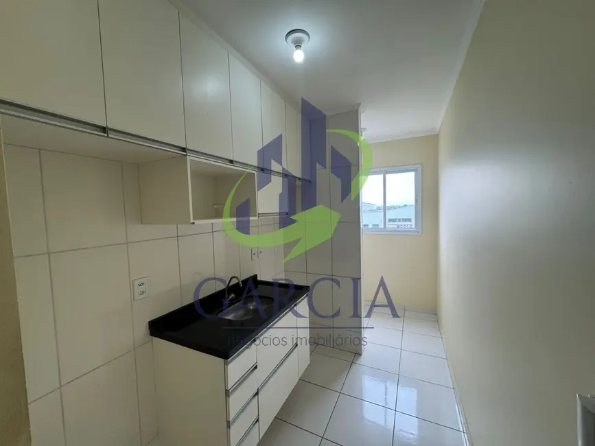 Apartamento com 3 quartos para alugar, 62m2 em Parque Guainco, Mogi Guacu - SP - imagem 3 Foto 3 de Apartamento com 3 quartos para alugar, 62m2 em Parque Guainco, Mogi Guacu - SP