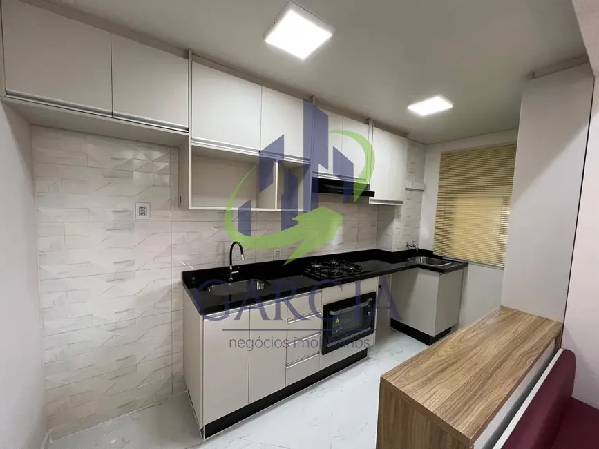 Foto 4 de Apartamento com 2 quartos para alugar, 46m2 em Jardim Igaçaba, Mogi Guacu - SP