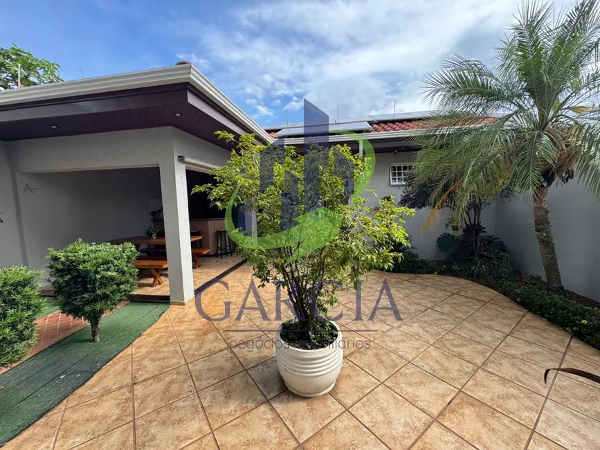 Foto 3 de Casa com 3 quartos à venda, 254m2 em Jardim Centenário, Mogi Guacu - SP