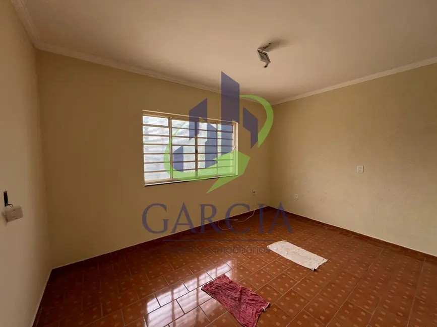 Casa com 3 quartos à venda e para alugar, 143m2 em Parque São Camilo, Mogi Guacu - SP - imagem 4 Foto 4 de Casa com 3 quartos à venda e para alugar, 143m2 em Parque São Camilo, Mogi Guacu - SP