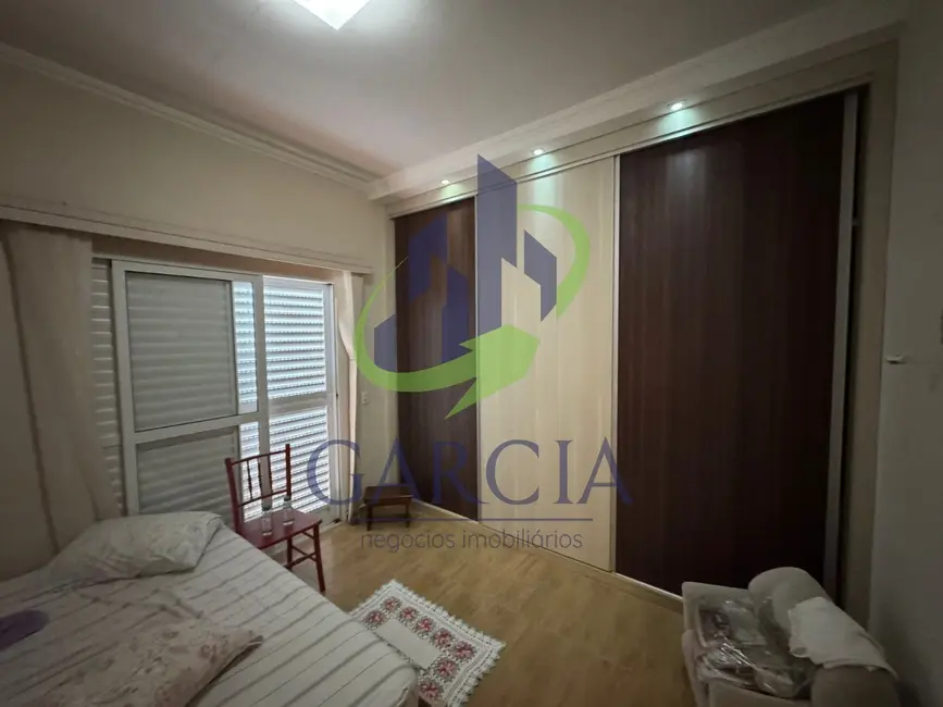Casa com 3 quartos para alugar, 170m2 em Parque Cidade Nova, Mogi Guacu - SP - imagem 4 Foto 4 de Casa com 3 quartos para alugar, 170m2 em Parque Cidade Nova, Mogi Guacu - SP