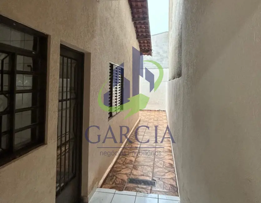 Casa com 3 quartos para alugar, 94m2 em Parque dos Eucaliptos, Mogi Guacu - SP - imagem 3 Foto 3 de Casa com 3 quartos para alugar, 94m2 em Parque dos Eucaliptos, Mogi Guacu - SP