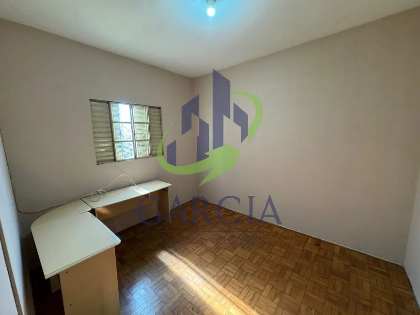 Casa com 3 quartos para alugar, 90m2 em Jardim Nossa Senhora das Graças, Mogi Guacu - SP - imagem 3 Foto 3 de Casa com 3 quartos para alugar, 90m2 em Jardim Nossa Senhora das Graças, Mogi Guacu - SP