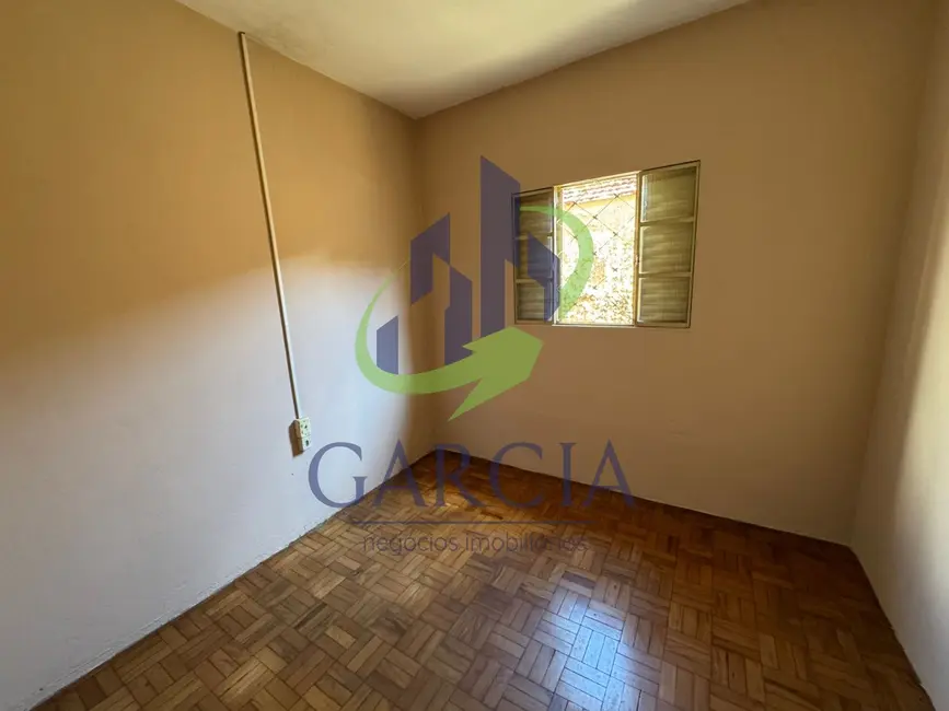 Casa com 3 quartos para alugar, 90m2 em Jardim Nossa Senhora das Graças, Mogi Guacu - SP - imagem 5 Foto 5 de Casa com 3 quartos para alugar, 90m2 em Jardim Nossa Senhora das Graças, Mogi Guacu - SP