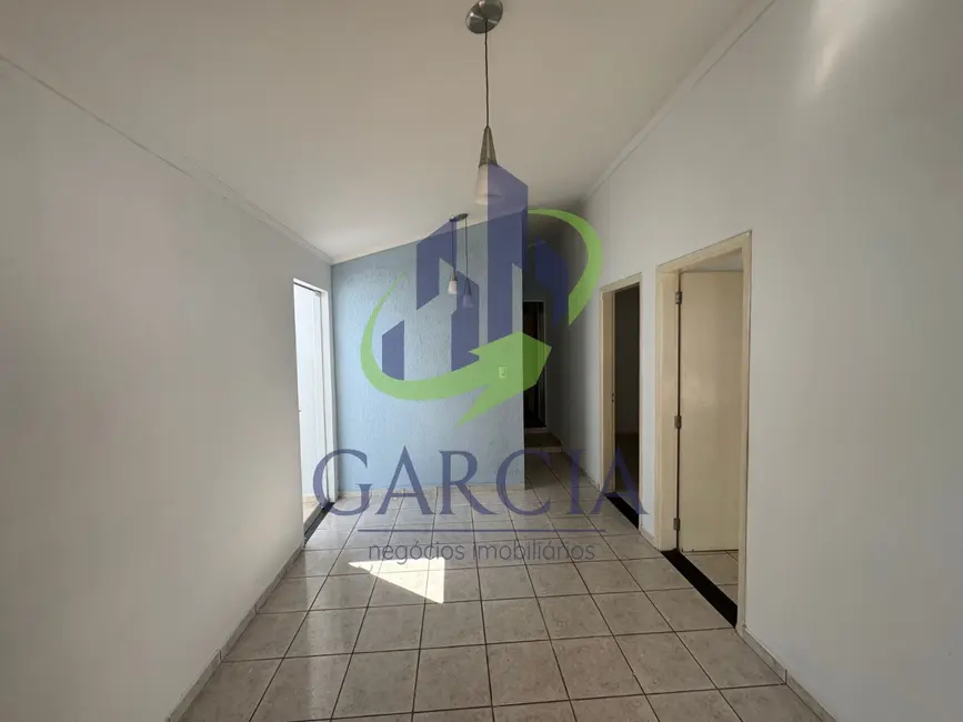 Foto 1 de Casa com 3 quartos para alugar, 120m2 em Jardim Ipê II, Mogi Guacu - SP