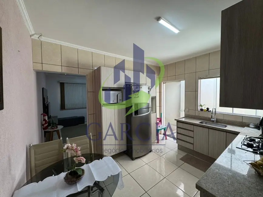 Foto 6 de Casa com 2 quartos à venda, 102m2 em Jardim Suécia, Mogi Guacu - SP