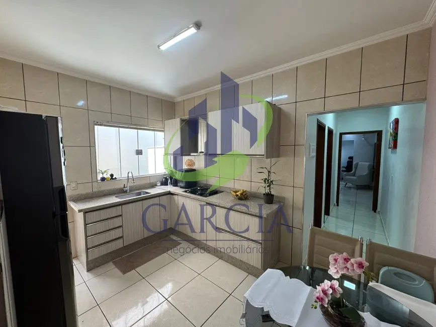 Foto 5 de Casa com 2 quartos à venda, 102m2 em Jardim Suécia, Mogi Guacu - SP