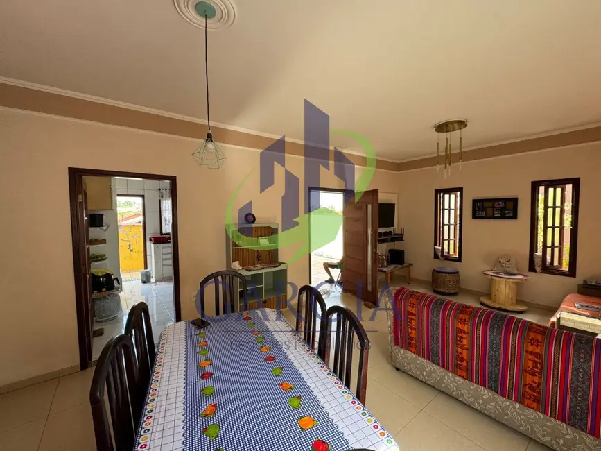 Foto 2 de Casa com 4 quartos à venda, 156m2 em Jardim Hermínio Bueno, Mogi Guacu - SP