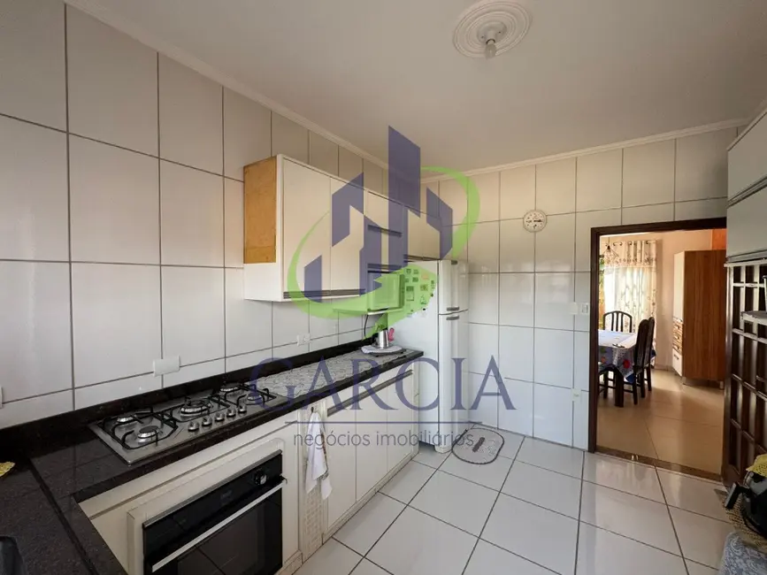 Foto 5 de Casa com 4 quartos à venda, 156m2 em Jardim Hermínio Bueno, Mogi Guacu - SP