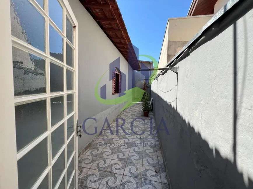 Foto 3 de Casa com 3 quartos à venda, 205m2 em Jardim Novo I, Mogi Guacu - SP