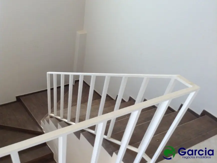 Foto 5 de Casa com 2 quartos para alugar, 100m2 em Jardim Santa Cruz, Mogi Guacu - SP