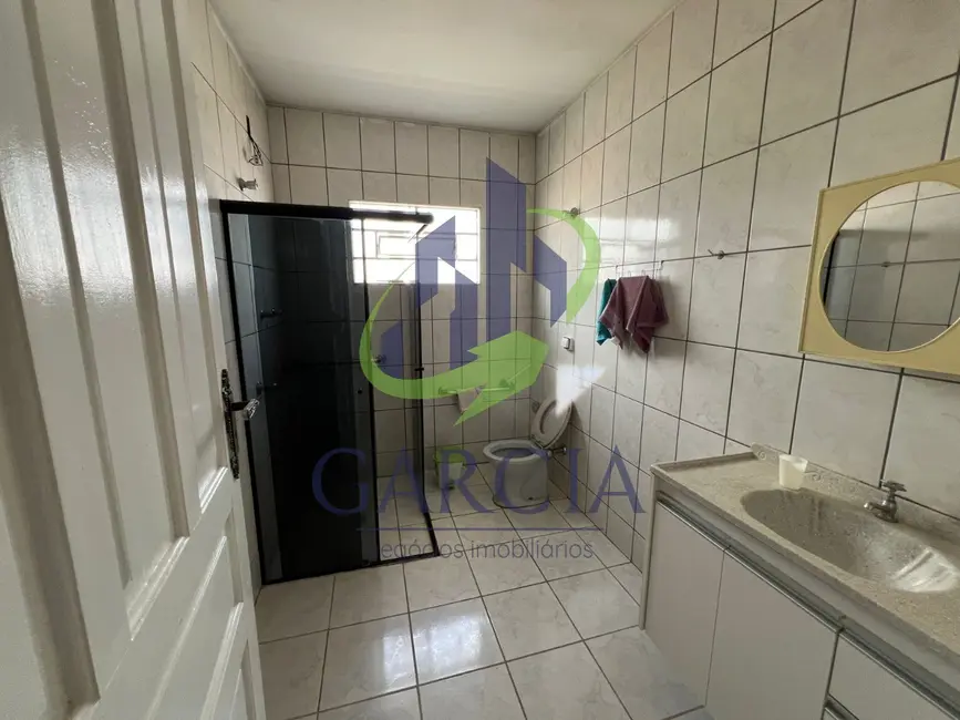 Foto 6 de Casa com 4 quartos para alugar, 110m2 em Jardim Itamaraty, Mogi Guacu - SP