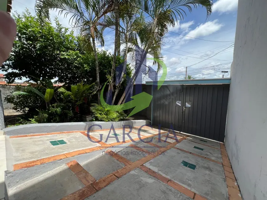 Foto 2 de Casa com 4 quartos para alugar, 110m2 em Jardim Itamaraty, Mogi Guacu - SP