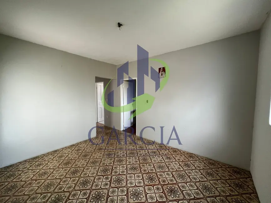 Foto 4 de Casa com 4 quartos para alugar, 110m2 em Jardim Itamaraty, Mogi Guacu - SP