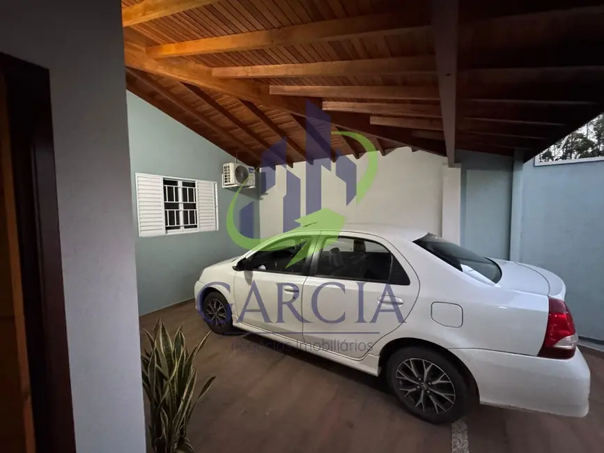 Foto 3 de Casa com 3 quartos à venda, 200m2 em Mogi Guacu - SP