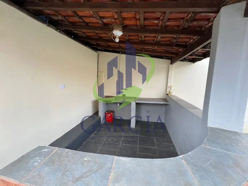 Foto 2 de Casa com 3 quartos à venda e para alugar, 201m2 em Jardim Centenário, Mogi Guacu - SP