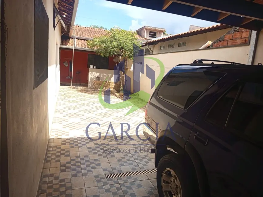 Foto 2 de Casa com 3 quartos à venda, 120m2 em Jardim Santa Cecília, Mogi Guacu - SP