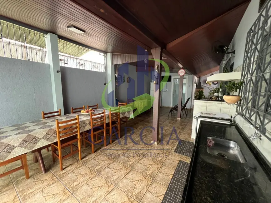 Foto 3 de Casa com 3 quartos à venda, 194m2 em Jardim Murilo, Mogi Guacu - SP