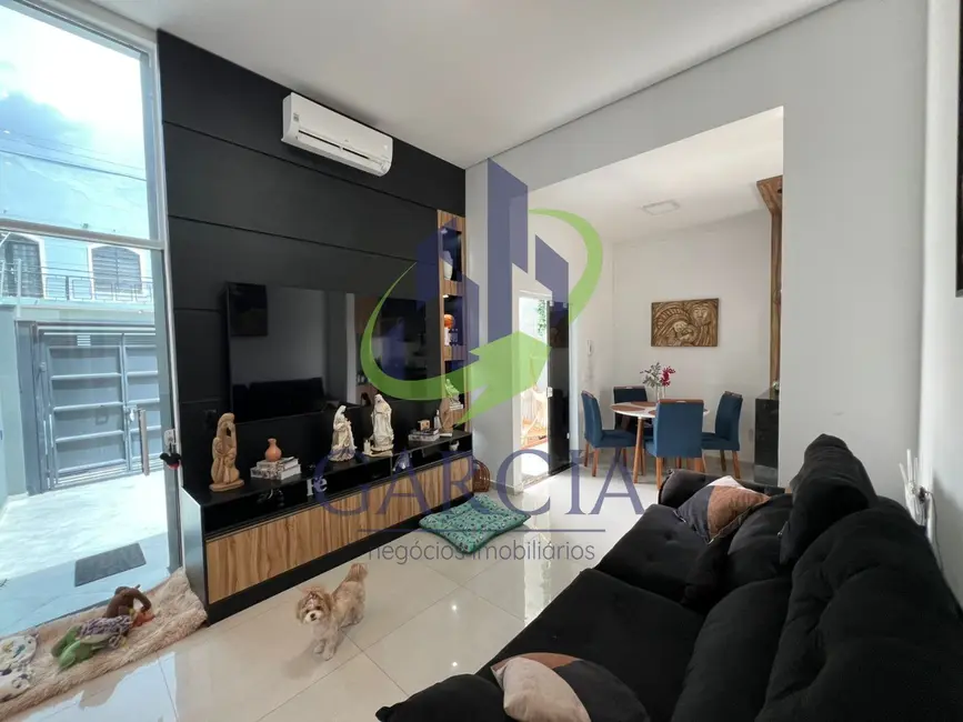 Casa com 2 quartos à venda, 47m2 em Jardim Murilo, Mogi Guacu - SP - imagem 2 Foto 2 de Casa com 2 quartos à venda, 47m2 em Jardim Murilo, Mogi Guacu - SP