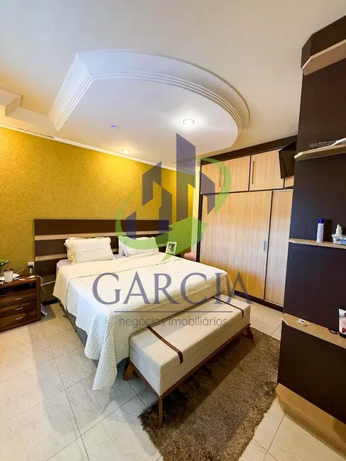 Foto 8 de Casa com 4 quartos à venda, 258m2 em Jardim Murilo, Mogi Guacu - SP