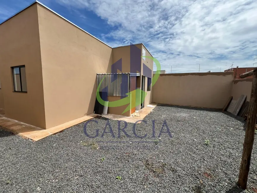 Foto 2 de Casa com 2 quartos à venda, 80m2 em Mogi Guacu - SP