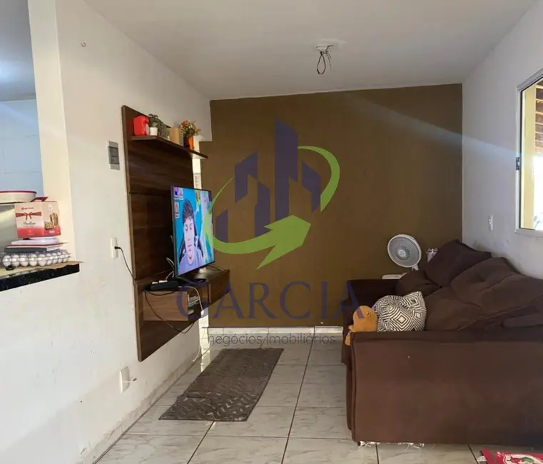 Foto 4 de Casa com 2 quartos para alugar, 200m2 em Parque do Estado II, Mogi Mirim - SP