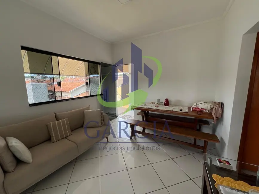 Foto 2 de Casa com 2 quartos para alugar, 60m2 em Parque dos Eucaliptos, Mogi Guacu - SP