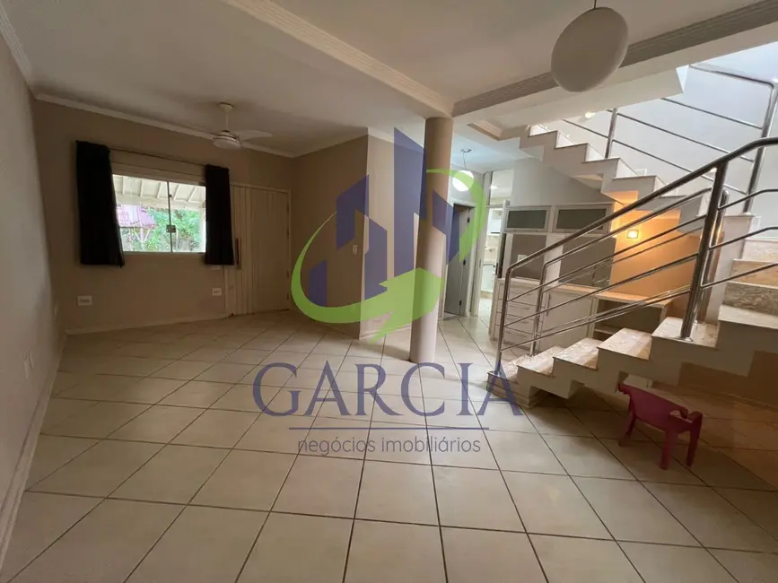 Foto 3 de Casa com 3 quartos para alugar, 400m2 em Jardim Almira, Mogi Guacu - SP