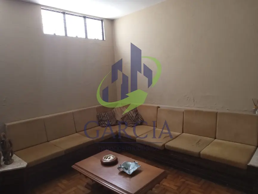 Foto 2 de Casa com 3 quartos à venda, 200m2 em Centro, Mogi Guacu - SP