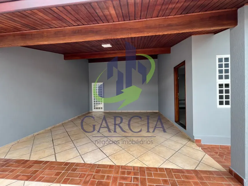 Foto 1 de Casa com 3 quartos para alugar, 228m2 em Jardim da Lagoa, Mogi Guacu - SP