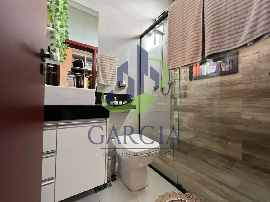 Foto 6 de Casa com 3 quartos para alugar, 200m2 em Mogi Guacu - SP