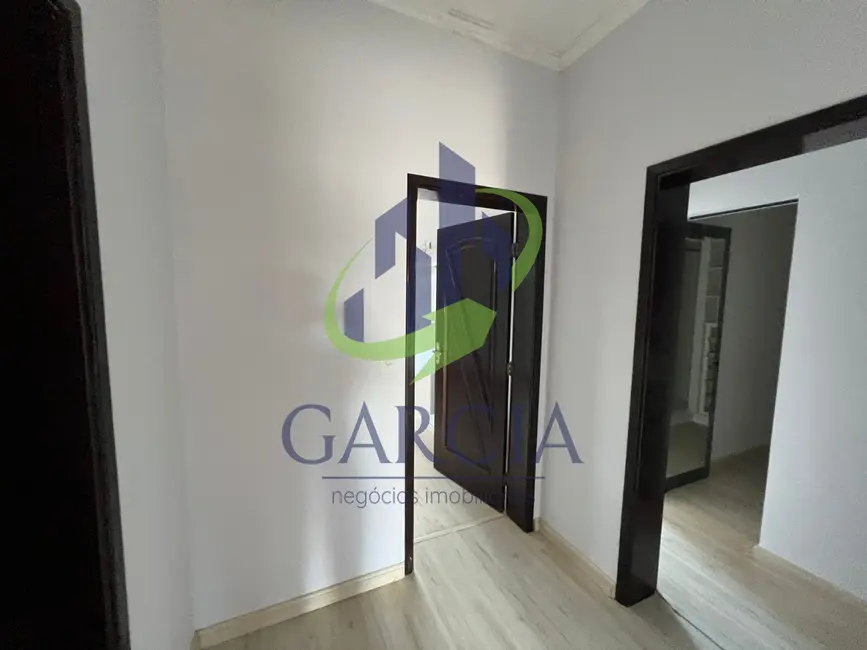 Foto 5 de Casa com 3 quartos para alugar, 270m2 em Residencial Village da Serra, Mogi Guacu - SP
