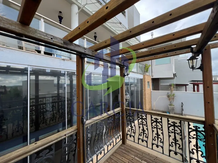 Foto 5 de Casa com 4 quartos para alugar, 370m2 em Residencial Village da Serra, Mogi Guacu - SP